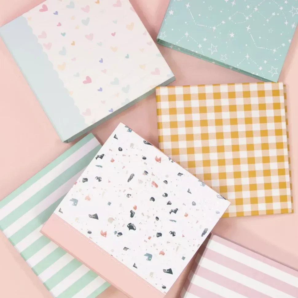 Álbum 6”x8" Rayas Rosas Navidad Lomo 5cm All You Need is Christmas Craftelier