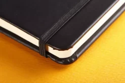 Libreta con puntos negra A6 Rhodia