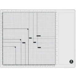 Magnetic Glass Mat Essentials Studio Light