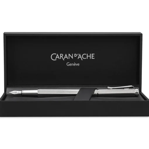 Pluma estilográfica Ecridor Retro Caran d'Ache