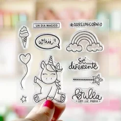 Set de sellos acrílicos Unicornio Lora Bailora