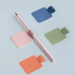 Sujeción adhesiva para bolígrafos Leuchtturm1917