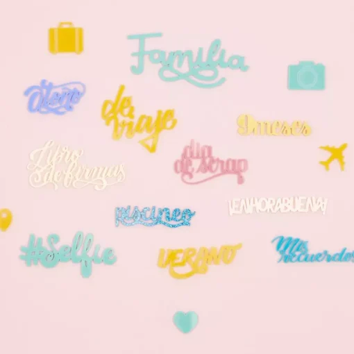 SUPER OFERTA **60%** Die-Cut de Metacrilato De Cumple Craftelier