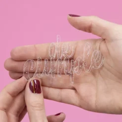 SUPER OFERTA **60%** Die-Cut de Metacrilato De Cumple Craftelier